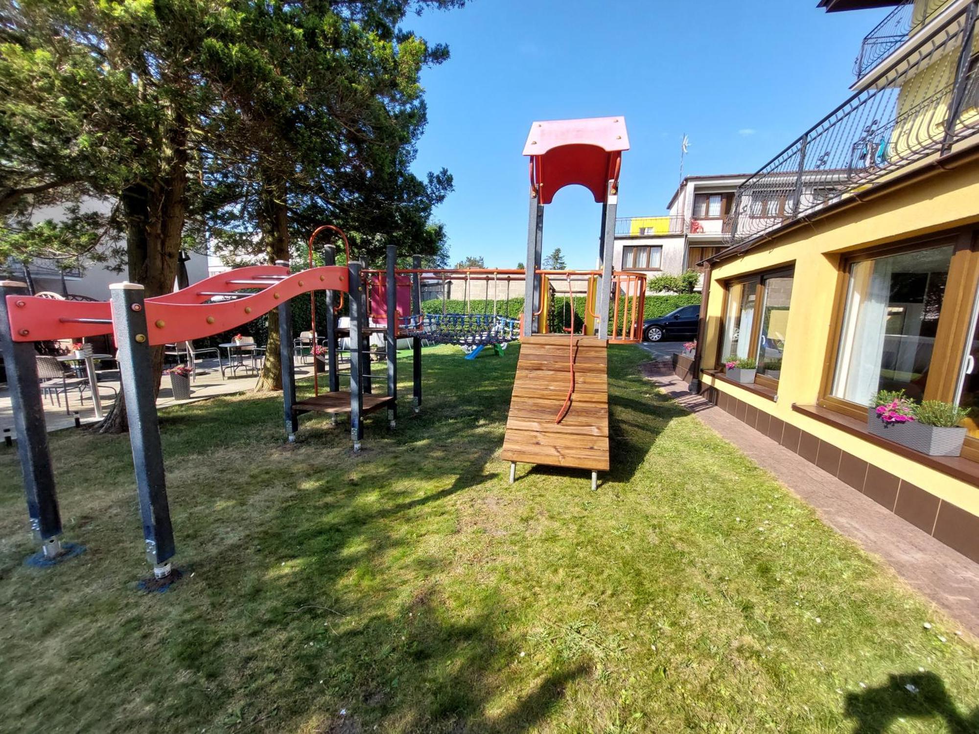 Twoja Przystan Rodzinna Jastrzębia Góra Exterior foto